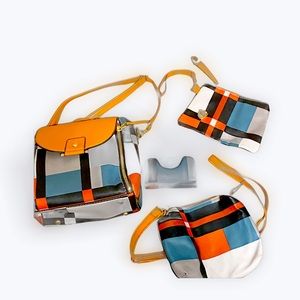 A purse with lots of smaller bags to go with it!!